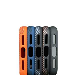 Custodia Protettiva Premium Quantum Black Gold Antiurto Slim Fit per <span class=keywords><strong>iPhone</strong></span> 17 Pro 17 Pro Max con Adsorbimento Magnetico - Product Image 6