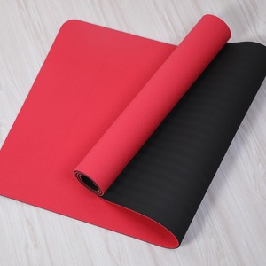 Échantillon gratuit de tapis de yoga TPE écologiques personnalisés, tapis de yoga épais pour la salle de sport avec logo, tapis de yoga antidérapants pour les voyages - Product Image 4