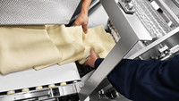 Ligne de production de nouilles automatique NDL en acier inoxydable de qualité alimentaire 350 kg/h, avec cœur PLC commercial, haute efficacité, certifiée CE pour la transformation alimentaire