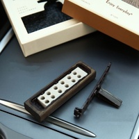 Diffuseur d'arômes en bois pur, diffuseur d'arômes Eva, longue durée, désodorisant automatique pour voiture, parfum pour climatiseur de voiture, purificateur d'air de luxe pour grille d'aération