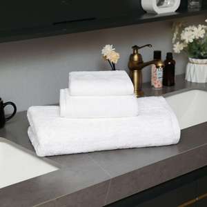 Set di Asciugamani Premium in Cotone Bianco per Hotel con Asciugamani per Mani, Viso e Bagno, Logo Personalizzabile per l'Industria dell'Ospitalità, Hotel e Resort - Product Image 1