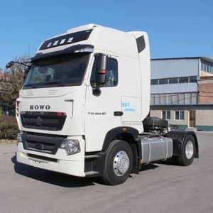 NUEVO Camión Tractor Sinotruk Howo T7H 4X2 6X4 450HP, Motor Cummins de Alta Resistencia, Modelo para Transporte Minero en Desiertos de Alta Temperatura - Product Image 2