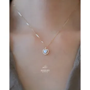 Collier pendentif cœur en argent sterling 925 plaqué or avec halo de zircon cubique pour femme - Product Image 2