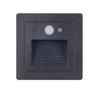 Lampe murale encastrée à gradins à détection humaine LED Lampe d'angle extérieur pour passerelle