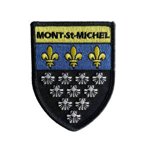Patch brodé avec crochet et boucle Mont St Michel Deauville France Patch de broderie française - Product Image 1