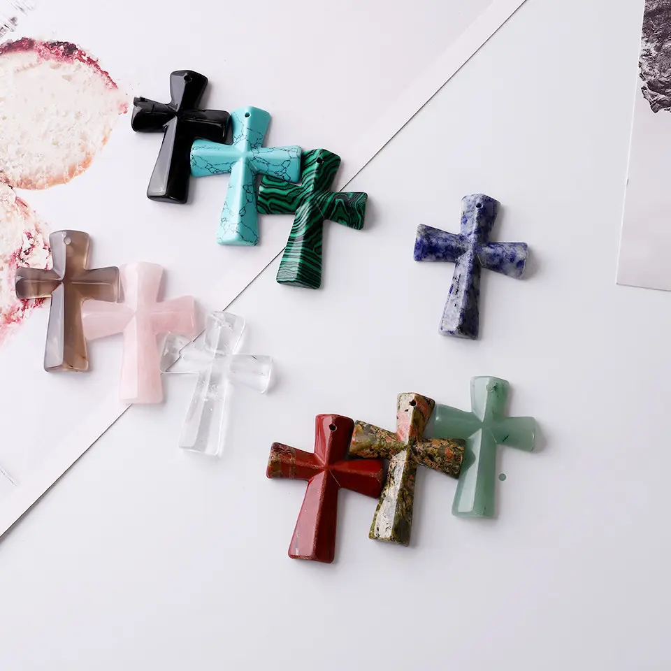 사용자 정의 유럽 중세 스타일 천연 보석 십자가 모양의 펜던트 DIY 보석 재료 크리스마스 선물