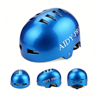Casque de skateboard et de vélo pour adultes et enfants, personnalisable, conforme à la norme CE EN1078, pour roller et trottinette électrique, fabricant ODM OEM