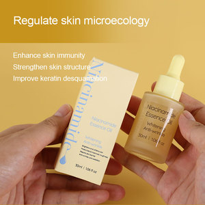 Suero Facial Nocturno Hidratante con Vitamina C, Ácido <span class=keywords><strong>Salicílico</strong></span>, Péptidos y Niacinamida de Marca Blanca - Product Image 4