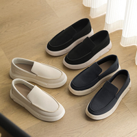 Tendance 2026 : Mocassins décontractés de luxe pour hommes à semelle épaisse, personnalisables avec LOGO, respirants, chaussures de marche légères à plateforme pour hommes