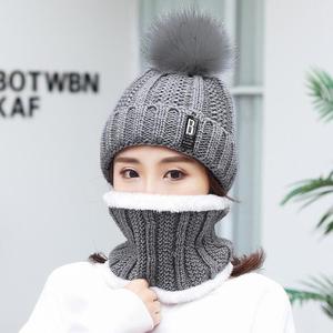 Ensemble bonnet et écharpe tricotés RTS pour l'hiver, style coréen avec gros pompons, bonnet tricoté pour femme - Product Image 5