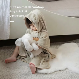Albornoz con capucha para bebé, de forro polar suave, de secado rápido, toalla de <span class=keywords><strong>baño</strong></span> infantil, <span class=keywords><strong>capa</strong></span> cálida con diseño de animales de dibujos animados. - Product Image 3