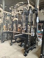 Nouvelle machine fonctionnelle de support de puissance chaude entièrement intégrée avec pulldown Lat, rangée basse, crosser de câble Smith et piles à double poids