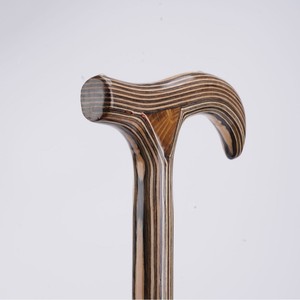 Canne de marche triangulaire en bois massif, légère, antidérapante, robuste pour les personnes âgées - Product Image 3