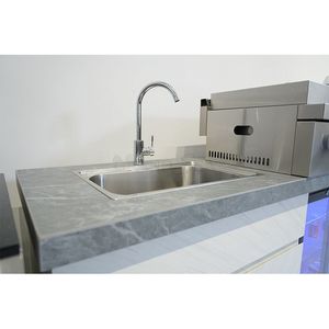 Gabinete <span class=keywords><strong>de</strong></span> Cocina Comercial para Exteriores <span class=keywords><strong>de</strong></span> Acero Inoxidable <span class=keywords><strong>de</strong></span> la Mejor Calidad, Impermeable, con Encimera Blanca - Product Image 4