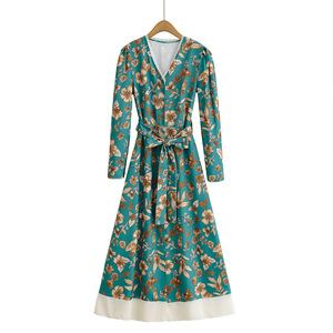 Vestido Maxi con Estampado Floral, Cuello en V, Manga Larga, Corte Regular, Dobladillo Asimétrico, Tejido de Punto Transpirable, Cintura Imperio, Estilo Casual de Verano - Product Image 5