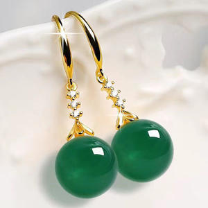 Pendientes Clásicos de Plata 925 con Colgante de Bola de Piedra Preciosa Verde para Mujer, Joyería con Engaste de Garra para Uso Diario - Product Image 4