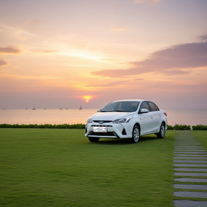 100% Meilleure Qualité, Occasion, pour Vitz SUV RWD Automatique, Intérieur Sombre, 5 Places, Modèle 2020, à Vendre - Product Image 1