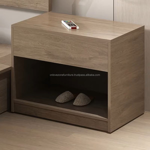 Ensemble complet de mobilier d'hôtel minimaliste avec lit en bois, tables de chevet, meuble TV et armoire pour hôtels et complexes hôteliers 3 étoiles - Product Image 5