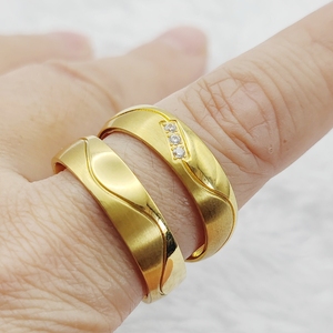 Vente chaude bijoux d'amant luxe son et le <span class=keywords><strong>sien</strong></span> anneaux de mariage promesse couples dorés anneaux grand 1 paire - Product Image 5