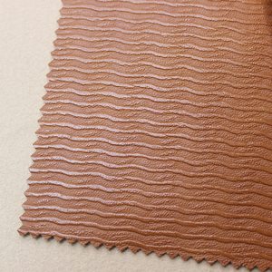 Cuero Sintético de PVC con Textura de Corteza Arrugada en Relieve, Textura Vertical, para Sofás, Bolsos, Zapatos y Tapicería - Product Image 5