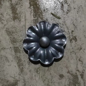 Tùy chỉnh đúc chính xác wrought sắt trang trí lá cho cửa sổ hoặc cổng - Product Image 4