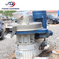 Granulateur à pellets de bois YULONG 560C reconditionné, 132 kW, à matrice annulaire verticale, moteur 380 V, haute productivité pour combustible biomasse
