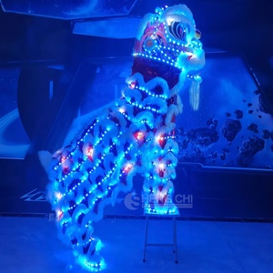 Disfraz de Danza del León, Mascota del Año Nuevo Chino Tradicional, <span class=keywords><strong>para</strong></span> <span class=keywords><strong>Dos</strong></span> <span class=keywords><strong>Personas</strong></span>, con Luces LED, <span class=keywords><strong>para</strong></span> Escenario y Fiestas, Hecho a Mano en Seda/Algodón - Product Image 5