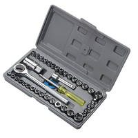Ensemble d'outils à douilles de 40 pièces, kit de réparation automobile avec clé à cliquet et clé à molette