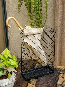 Supporto per ombrellone <span class=keywords><strong>rettangolare</strong></span> multifunzionale in filo metallico nero all'ingrosso per la decorazione domestica - Product Image 3