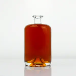 Botol minuman kaca 350ml dan 750ml buatan Tiongkok dengan tutup untuk air bir Tequila Brandy untuk dekorasi dan penggunaan minuman