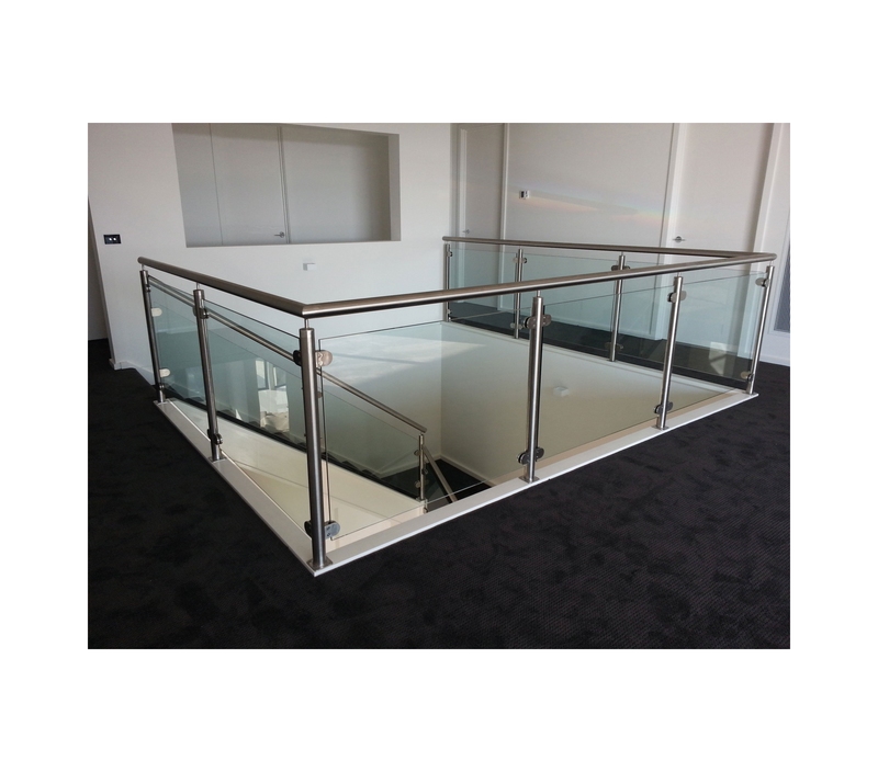Supplier Customization Stainless Steel Frameless Balustrades