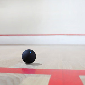 Balle de squash professionnelle en caoutchouc à point bleu unique de 39 mm, rebond élevé, balle d'entraînement rapide pour débutants, prix d'usine en gros - Product Image 3