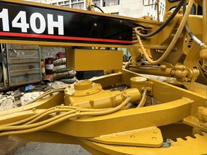Motoniveladoras usadas de Japón CAT 140h Caterpillar 140 máquinas de construcción de carreteras equipo a la venta buen estado no copia - Product Image 6