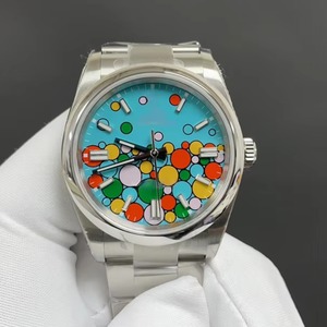Montre mécanique suisse en verre saphir bleu lumineux, design anti-traces de doigts avec un savoir-faire supérieur de première qualité - Product Image 1
