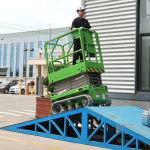 Suministro puntual CE ISO 6m 8m 10m 12m Elevador de tijera eléctrico para terreno áspero Plataforma elevadora de tijera hidráulica autopropulsada - Product Image 4