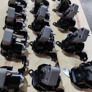 梅赛德斯-奔驰原始设备制造商1242401717 1242400317 2012404017的高质量备件发动机支架 - Product Image 4