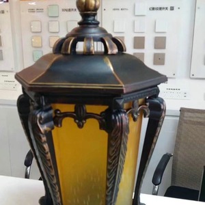 ไฟเสา LED โครงเหล็ก พลังงานแสงอาทิตย์ ติดผนังภายนอก รับประกัน 2 ปี ขั้ว E27 - Product Image 2