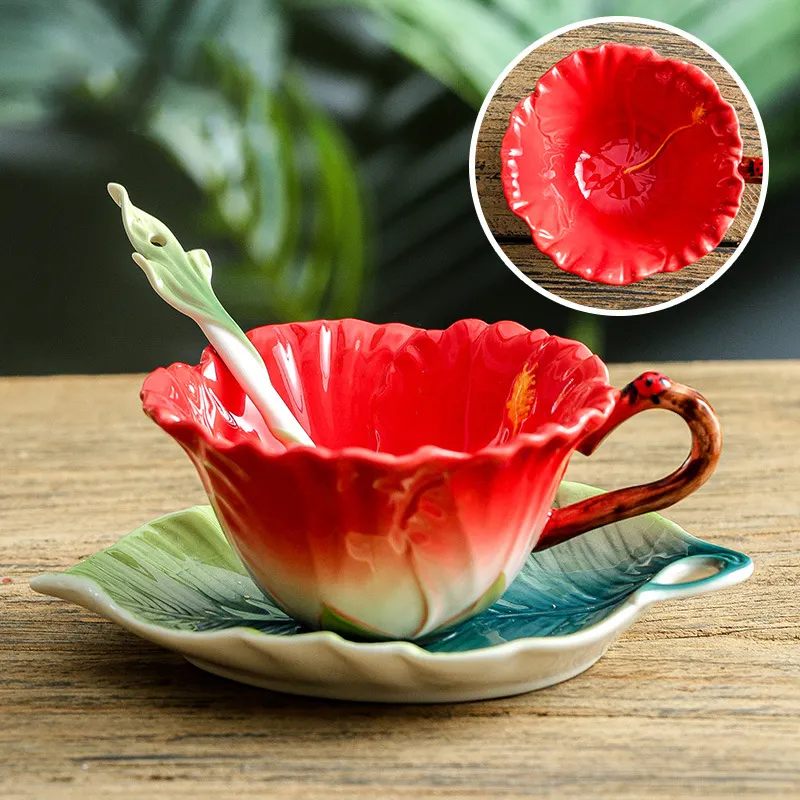 Low Moq 180ml tazza da tè tazze da tè Vintage tazza smaltata a forma di fiore Set da tè e piattino in ceramica