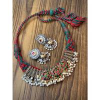 Vêtements décontractés Ensemble de bijoux en quartz élégant Dernier collier et boucles d'oreilles multicolores plaqué argent Collier à la mode