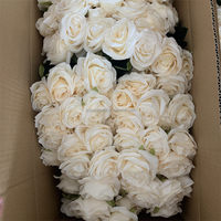 B-1126 Hoogwaardige witbeige bloemige design handgemaakte zijden rozen takken kunstmatige rozen bloemenboeket voor decoratie