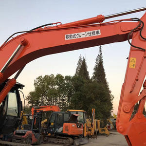 Excavatrice sur chenilles d'occasion ZX240-3, 35 tonnes, marque japonaise Komatsu, moteur et pompe hydrauliques, machines de construction ZX50U ZX240 - Product Image 1