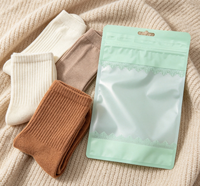 Kaus Kaki Warna-warni Murni Kantong Khusus Segel Otomatis dengan Jendela Matte Lubang Gantung Segel Tiga Sisi dengan Kantong Resleting
