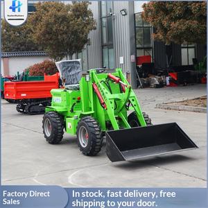 Máquina Agrícola de Cuatro Ruedas para Recoger Hierba, Elevación Hidráulica Automática, Limpieza de Estiércol para Pequeñas Granjas - Product Image 1