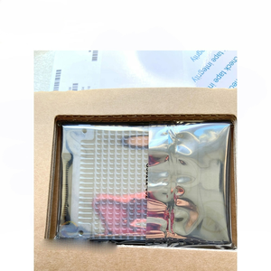 SSDPE2KX020T710 Serie P4500 1TB 2.5in 3D1 MLC SATA U.2 Nvme SSD Interno Nuovo per Server - Product Image 3