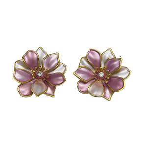 Pendientes de Moda con Diseño de Flor Rosa, Acero Inoxidable 316L, Baño de Oro PVD, con Cristal en el Centro - Product Image 1