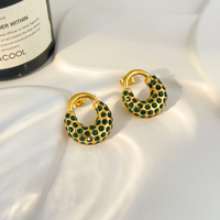 Boucles d'oreilles tendance en acier inoxydable plaqué or 18 carats avec zircon cubique et perle, motif cadenas brillant pour femme