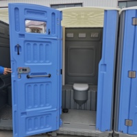 Toilettes mobiles durables en HDPE avec lavabo intégré pour événements et chantiers