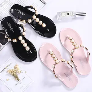 Summer flat bottom crystal jelly flip flops for fashionable external wear, female student slippers, beach clip on sandals