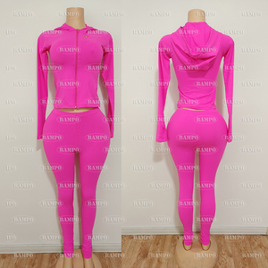 Completo Sportivo Autunno/<span class=keywords><strong>Inverno</strong></span> per <span class=keywords><strong>Donna</strong></span>, Top Corto e Leggings Aderenti con Logo Personalizzato, Alta Elasticità, OEM - Product Image 5