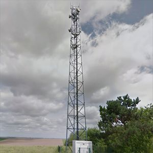 Torre di Comunicazione a Quattro Gambe in Acciaio Zincato da 50m per Applicazioni di Antenne a Microonde, Radio e Trasmissioni <span class=keywords><strong>TV</strong></span> - Product Image 1